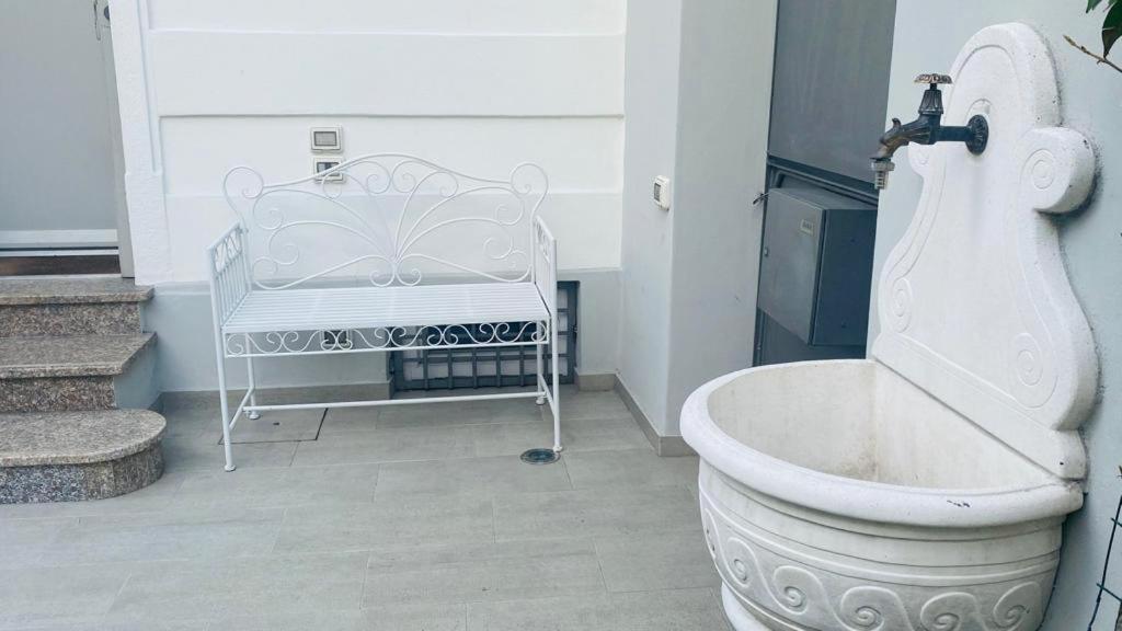 Villa Martina Luxury Suites Lecco Ngoại thất bức ảnh